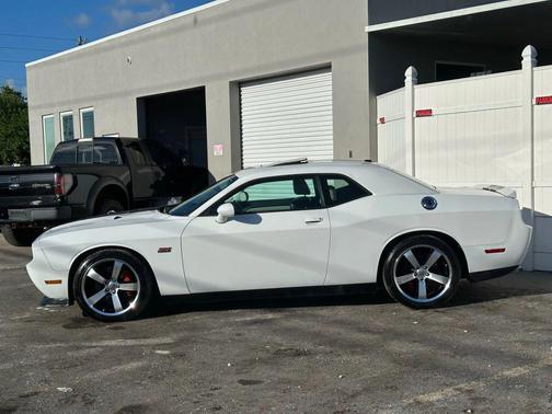 2011 Dodge Challenger SRT8