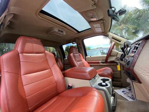 Black Clearcoat 2008 Ford F-250 King Ranch