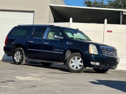2007 Cadillac Escalade ESV Standard
