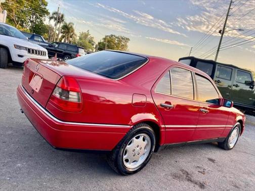 1995 Mercedes-Benz C-Class C220