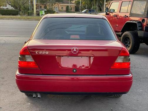 1995 Mercedes-Benz C-Class C220