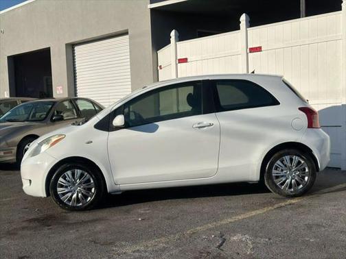 2007 Toyota Yaris Base