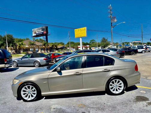 Gold 2011 BMW 328 328i Sedan 4D