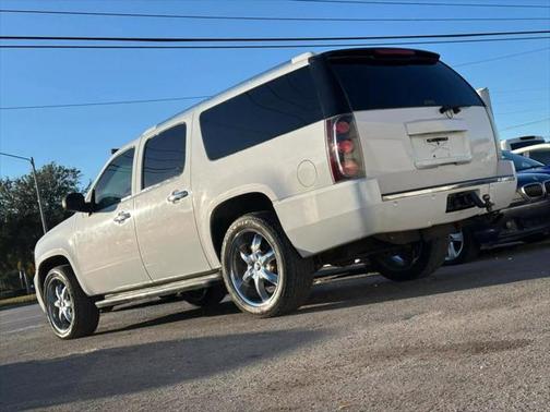 2007 GMC Yukon XL Denali