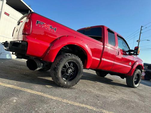 2011 Ford F-350 Lariat