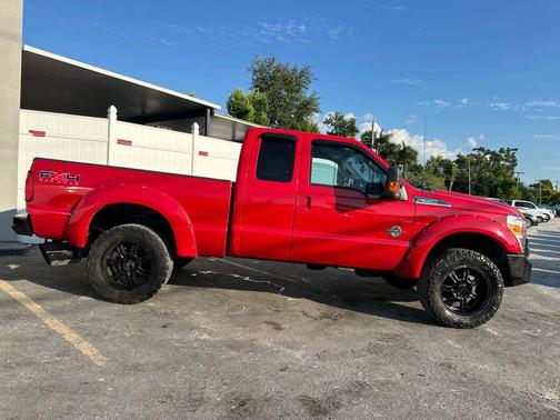 2011 Ford F-350 Lariat