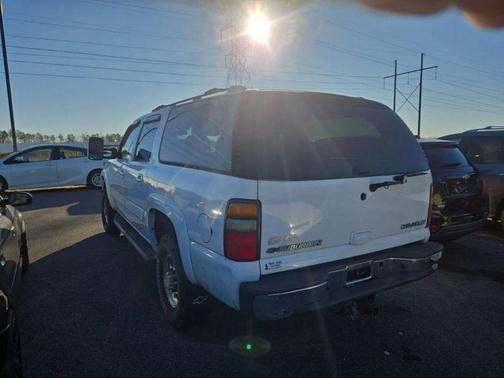 2005 Chevrolet Suburban 2500 LT
