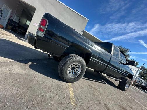 1996 Dodge Ram 2500 ST
