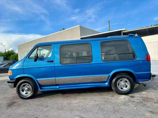 1997 Dodge Ram Van Van