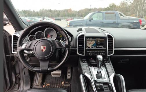 2011 Porsche Cayenne S