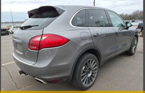 2011 Porsche Cayenne S