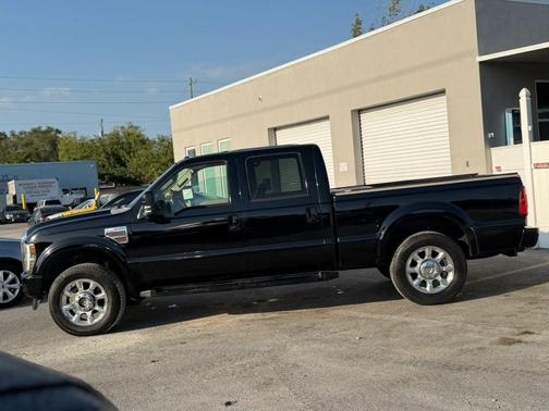 Black Clearcoat 2008 Ford F-250 King Ranch