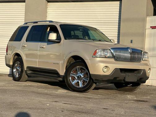 2005 Lincoln Aviator Luxury