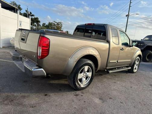 2005 Nissan Frontier LE