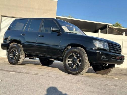1998 Toyota Land Cruiser Base