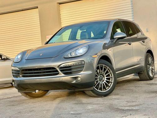 2011 Porsche Cayenne Cayenne