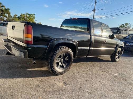 Blue 2001 Chevrolet Silverado 1500 Base