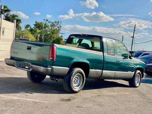 Green 1996 GMC Sierra 1500 Base