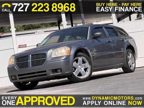 Gray 2005 Dodge Magnum RT