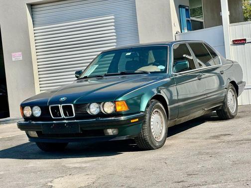 1991 BMW 735 iL