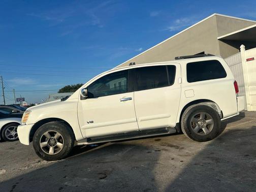 2005 Nissan Armada SE Sport Utility 4D