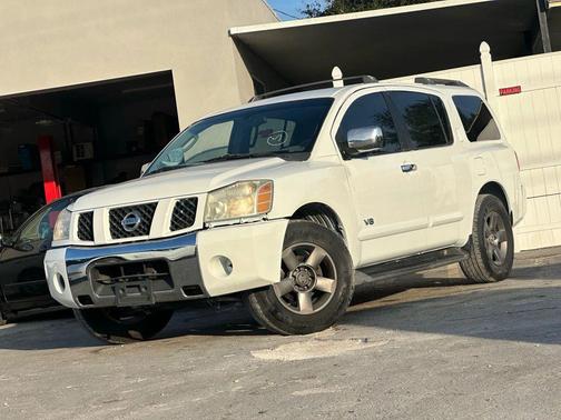 2005 Nissan Armada SE Sport Utility 4D