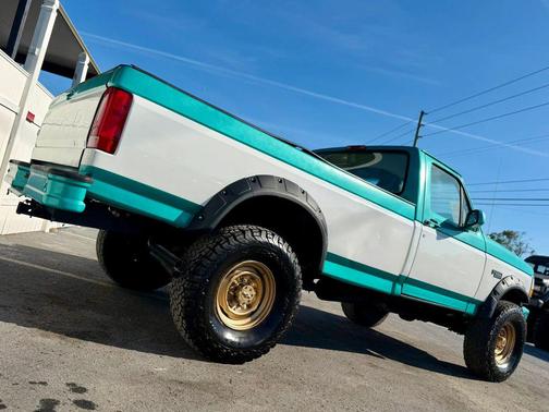 Blue 1996 Ford F-250 XL H/D