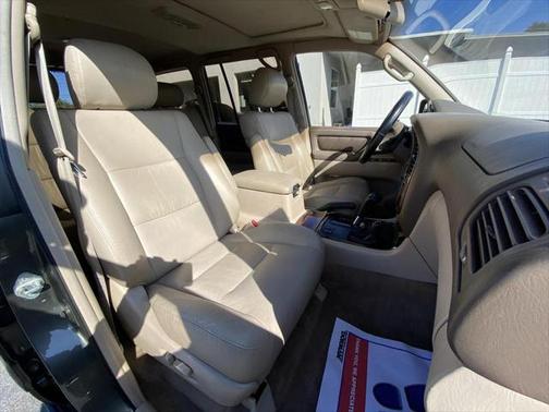 1998 Toyota Land Cruiser Base