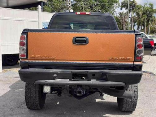 2001 Chevrolet Silverado 2500 LT H/D Extended Cab