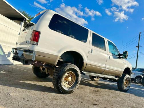 2001 Ford Excursion Sport Utility 4D