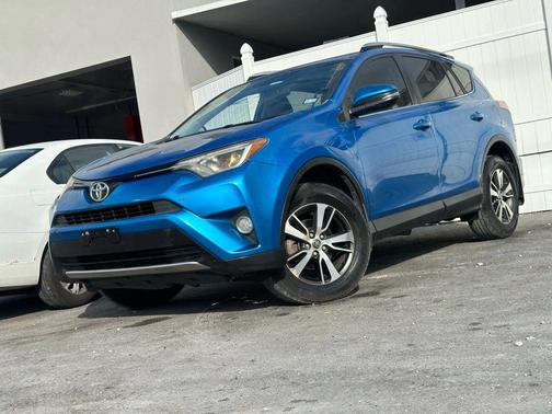 2016 Toyota RAV4 XLE