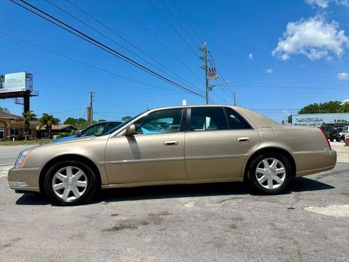 2006 Cadillac DTS Base