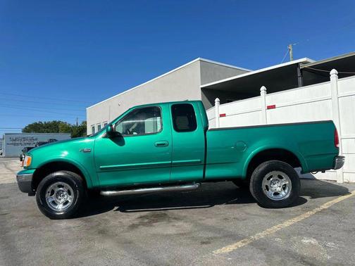 1999 Ford F-150 Short Bed