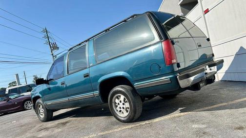 Gray 1994 Chevrolet Suburban 1500