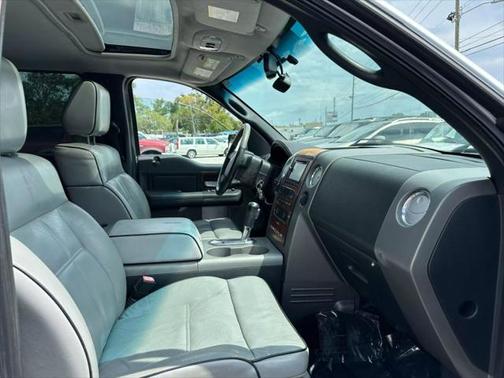 2006 Lincoln Mark LT Pickup 4D 5 1/2 ft