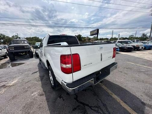 2006 Lincoln Mark LT Pickup 4D 5 1/2 ft