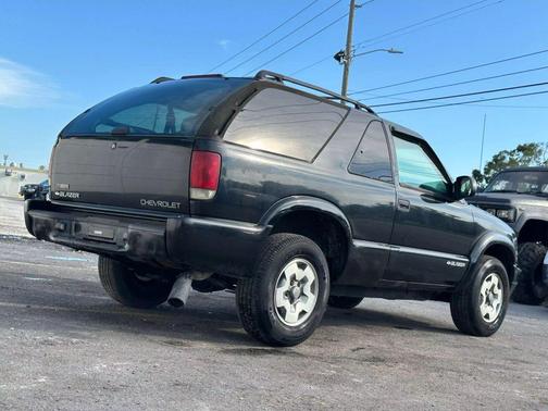 2002 Chevrolet Blazer LS