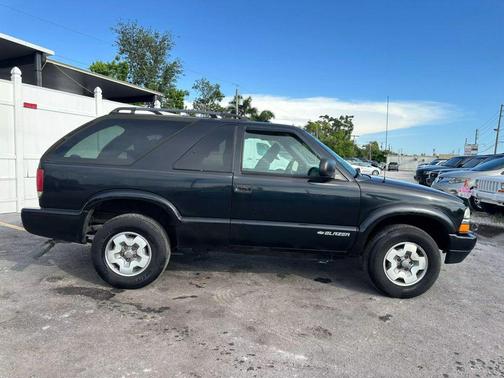 2002 Chevrolet Blazer LS