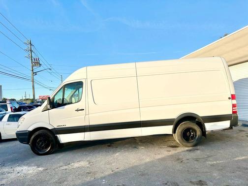2008 Dodge Sprinter Van 3D