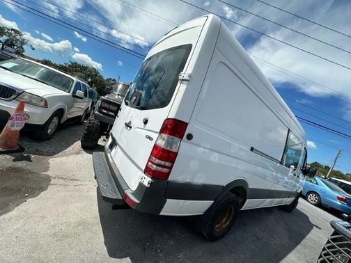 2008 Dodge Sprinter Van 3D
