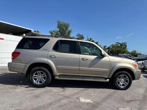2005 Toyota Sequoia SR5