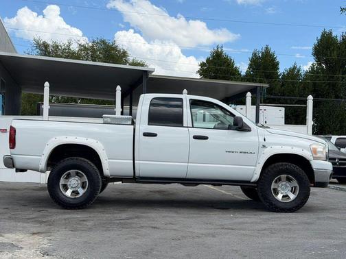 White 2006 Dodge Ram 2500 SLT/TRX