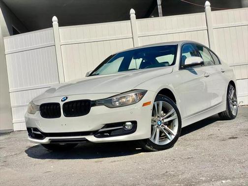 2018 BMW 330 i xDrive