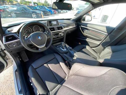 2018 BMW 330 i xDrive