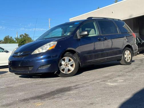 2007 Toyota Sienna CE