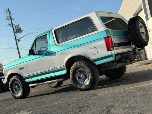 Blue 1995 Ford Bronco Eddie Bauer