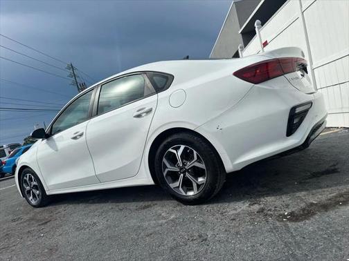 2019 Kia Forte LXS Sedan 4D