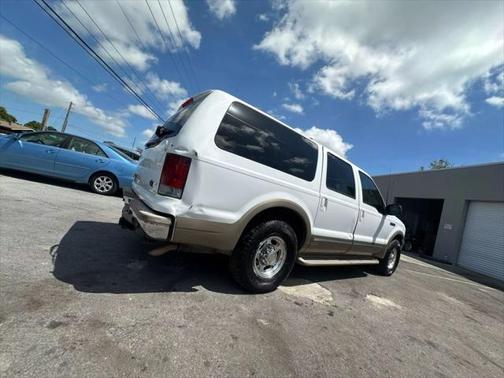 2002 Ford Excursion Sport Utility 4D