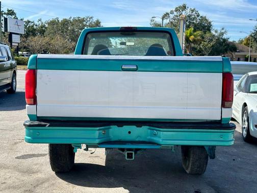 1996 Ford F-250 Long Bed