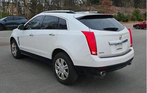 White 2011 Cadillac SRX Luxury Collection